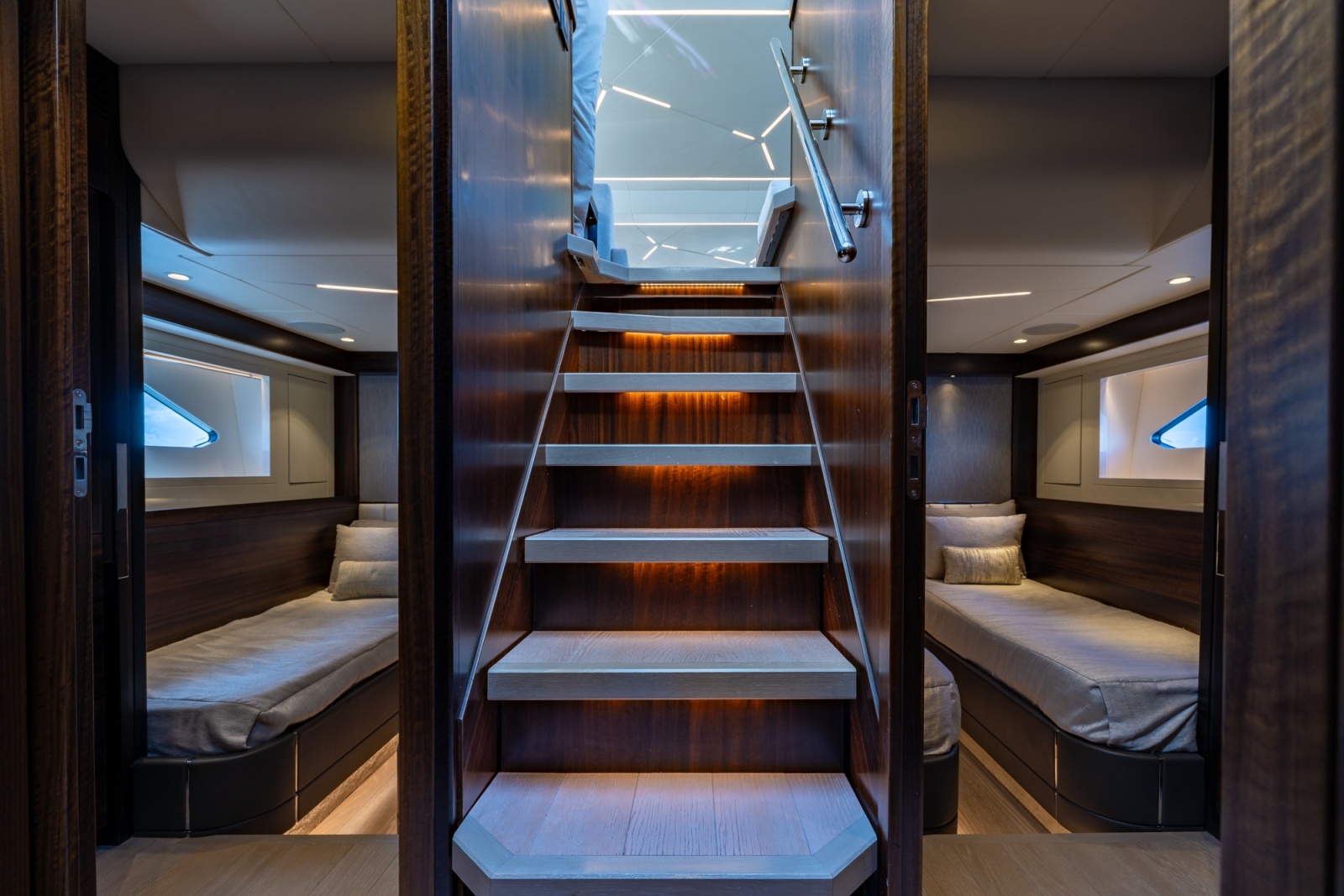 2022 Sunseeker Manhattan