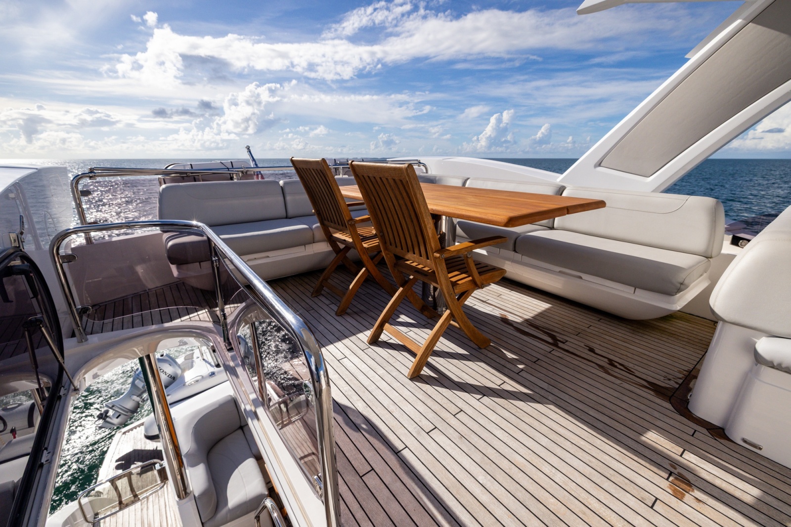 2022 Sunseeker Manhattan