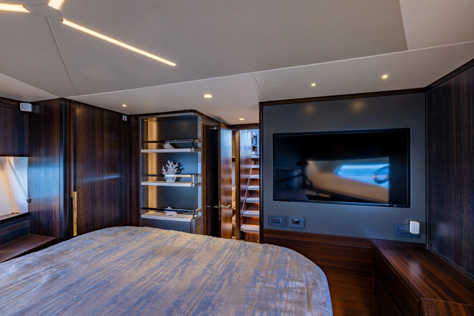 2022 Sunseeker Manhattan