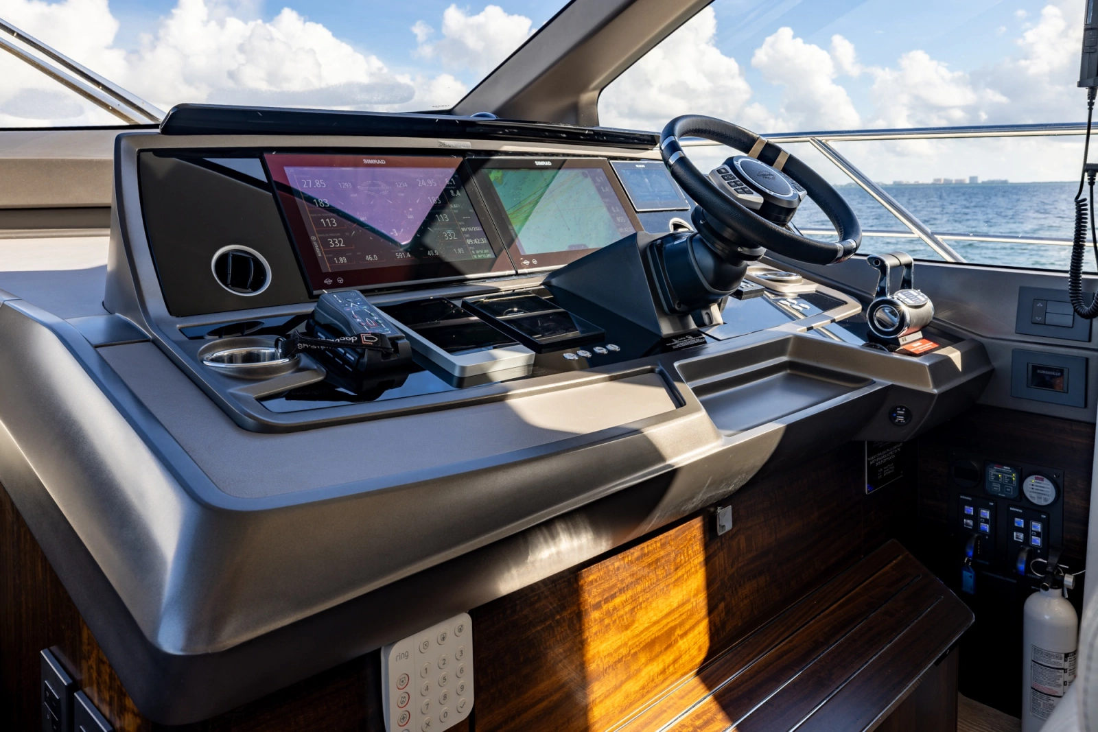 2022 Sunseeker Manhattan