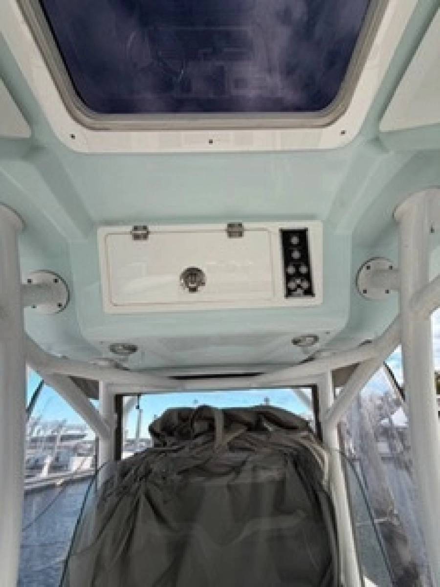24ft Sea Fox Yacht For Sale