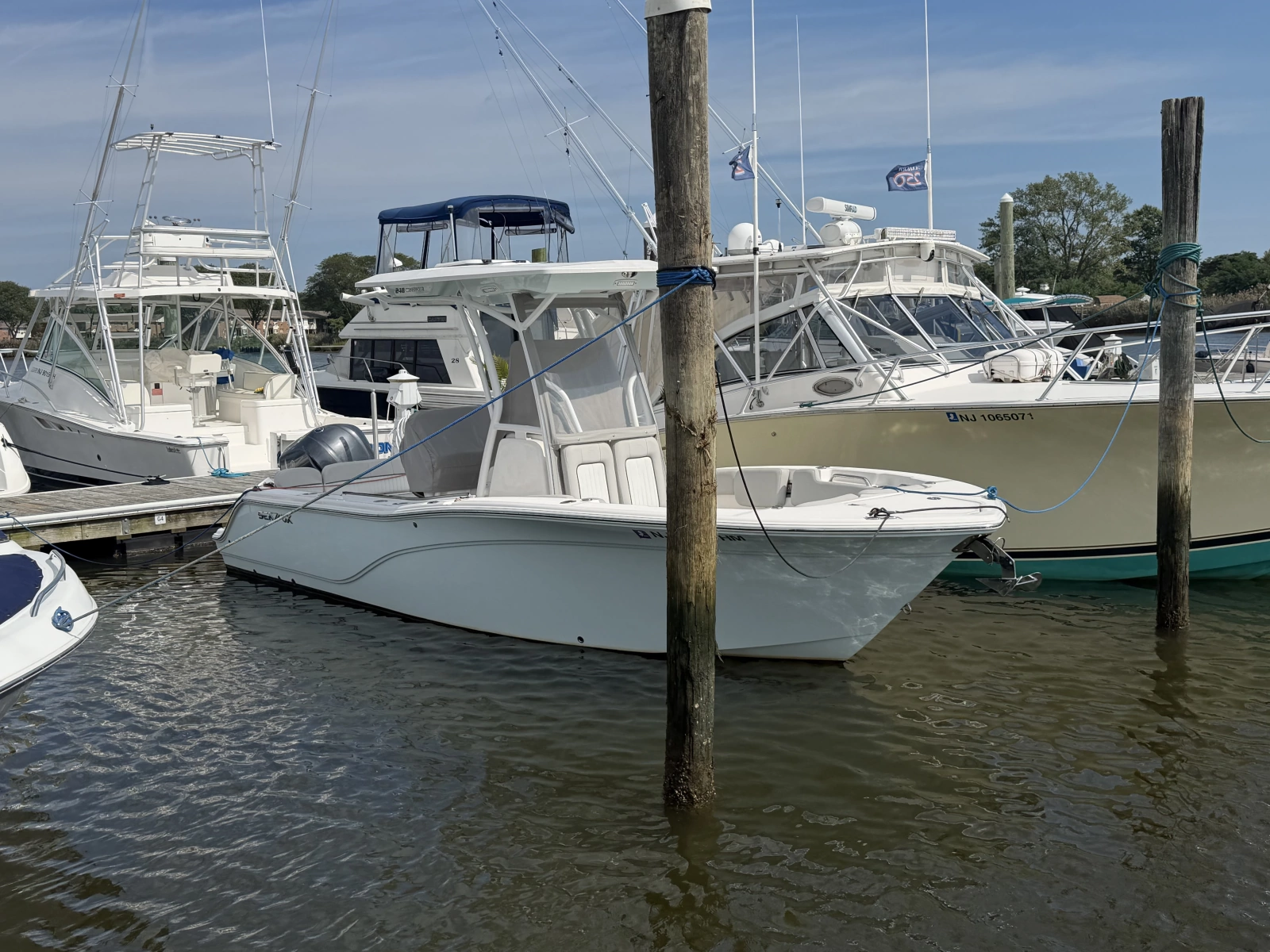 2021 Sea Fox 248 Commander