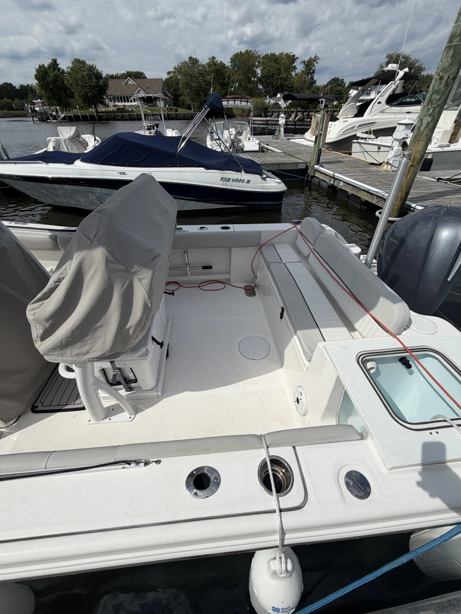 2021 Sea Fox 248 Commander