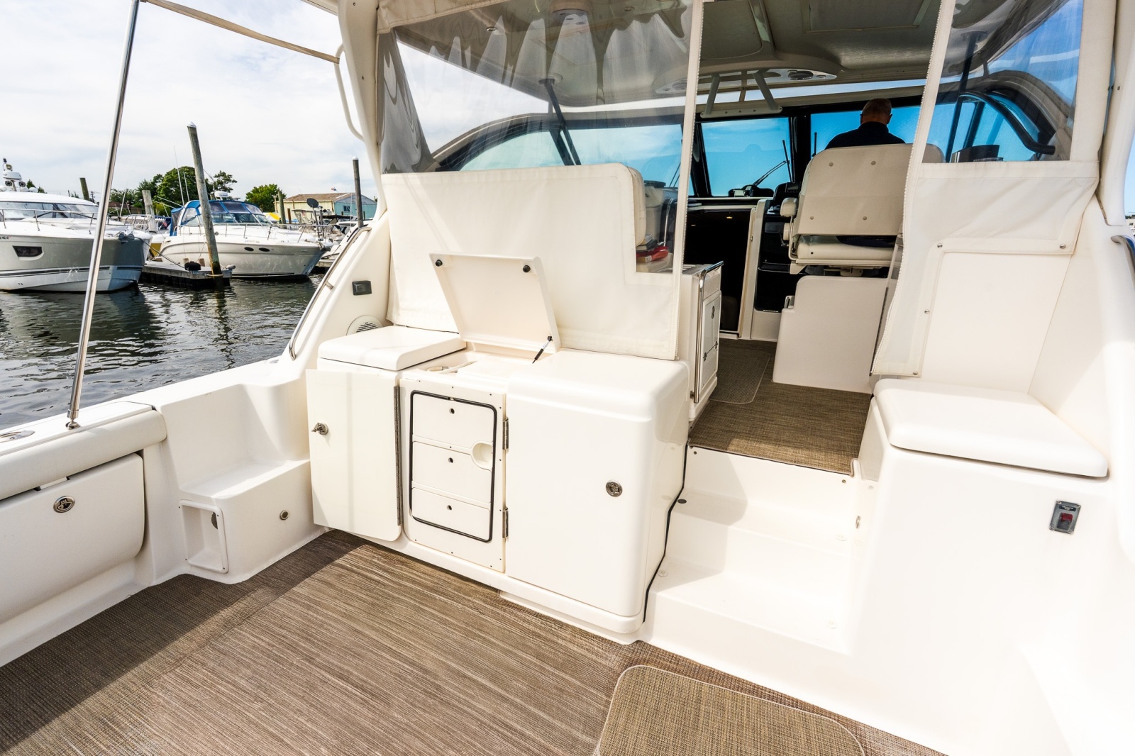 2006 Tiara Yachts 4200 Open