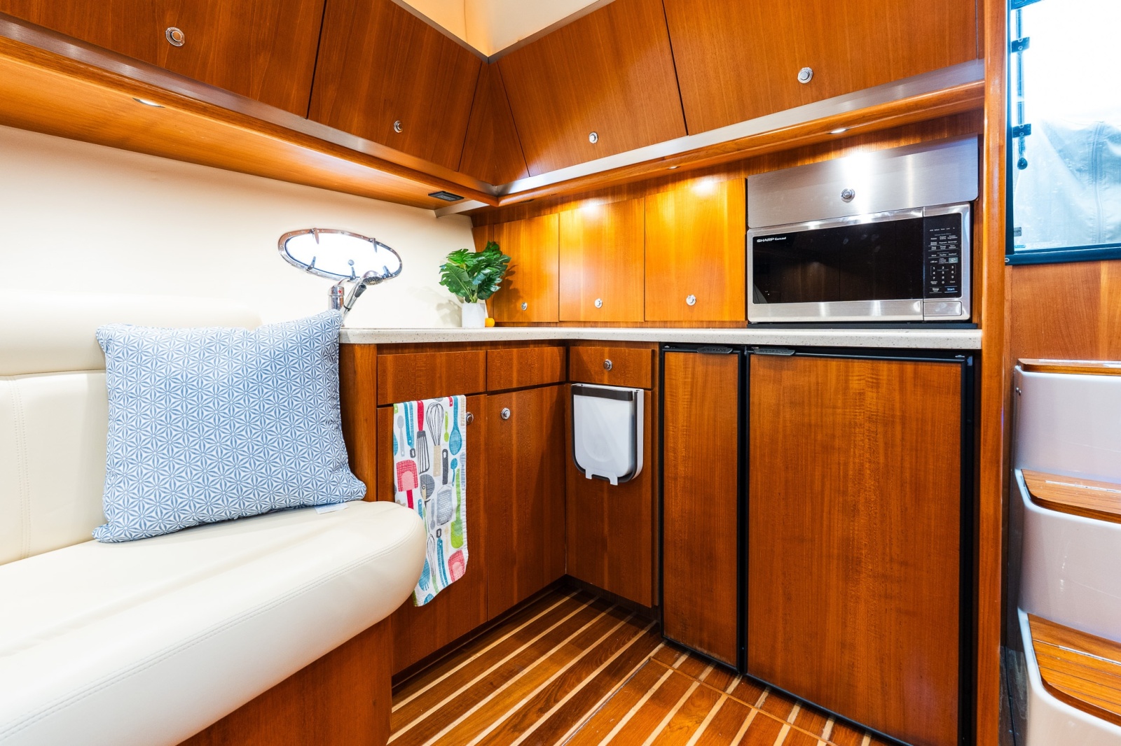 2006 Tiara Yachts 4200 Open