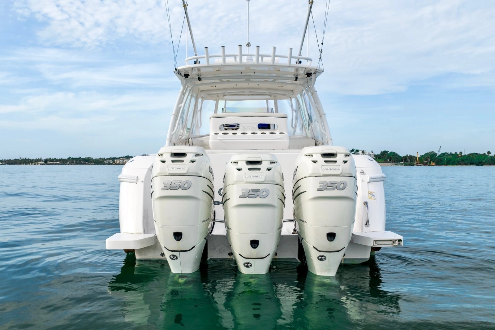 Legacy 40ft Intrepid Yacht For Sale