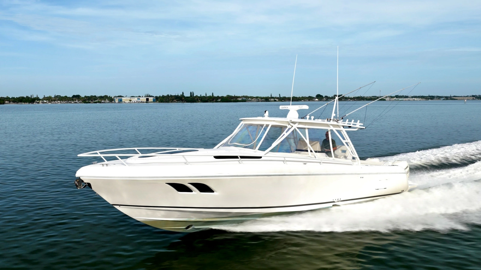 Legacy 40ft Intrepid Yacht For Sale