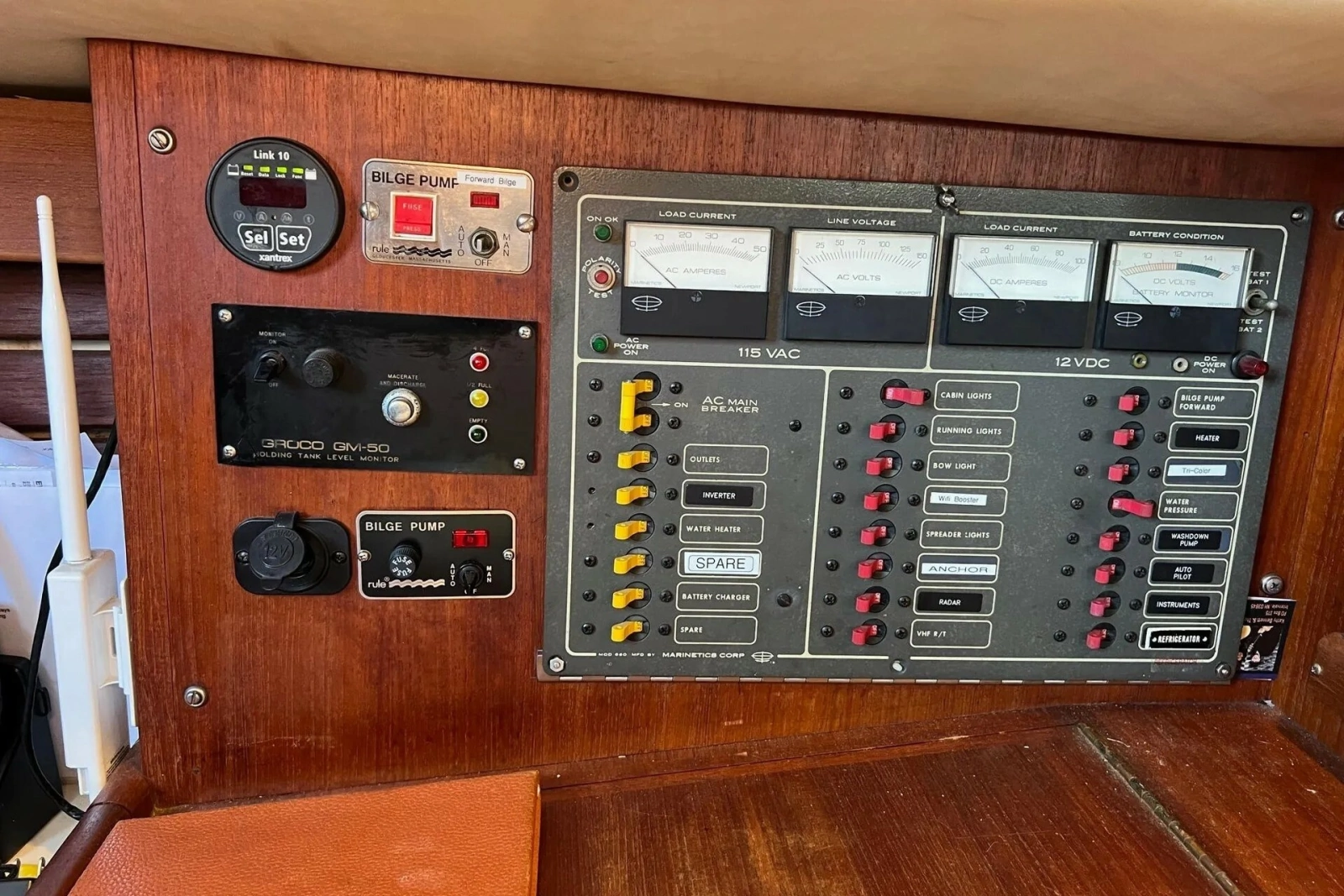 1982 Pacific Seacraft 
