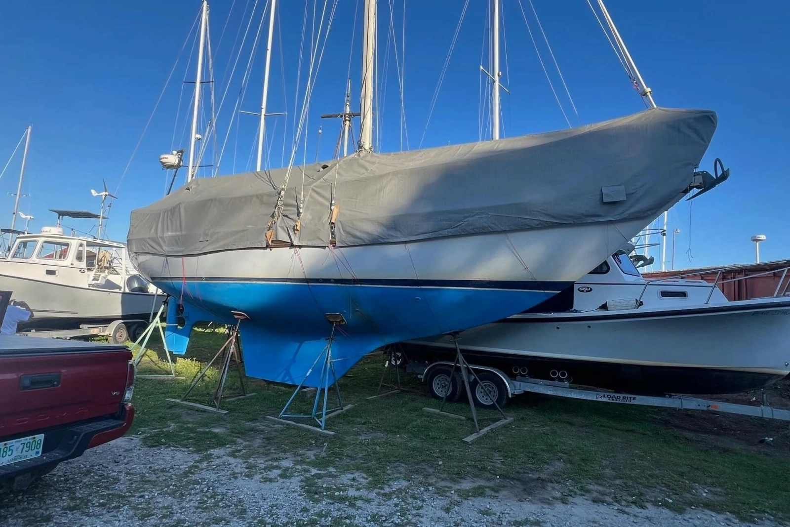 1982 Pacific Seacraft 