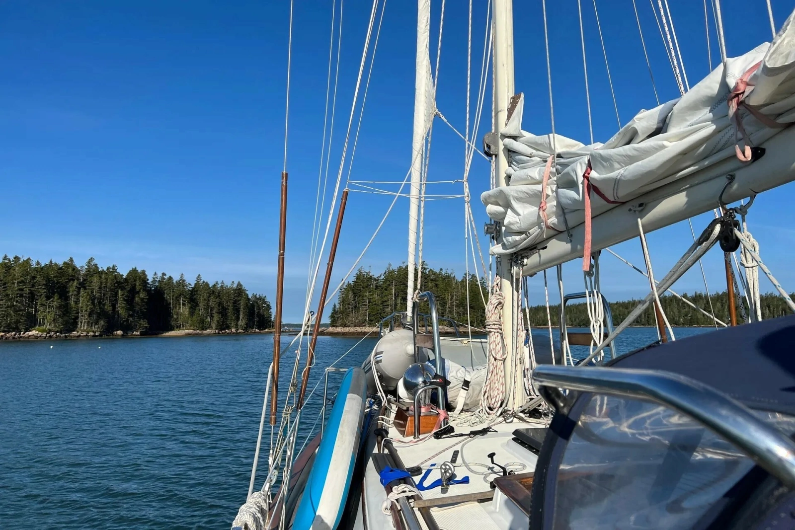 1982 Pacific Seacraft 