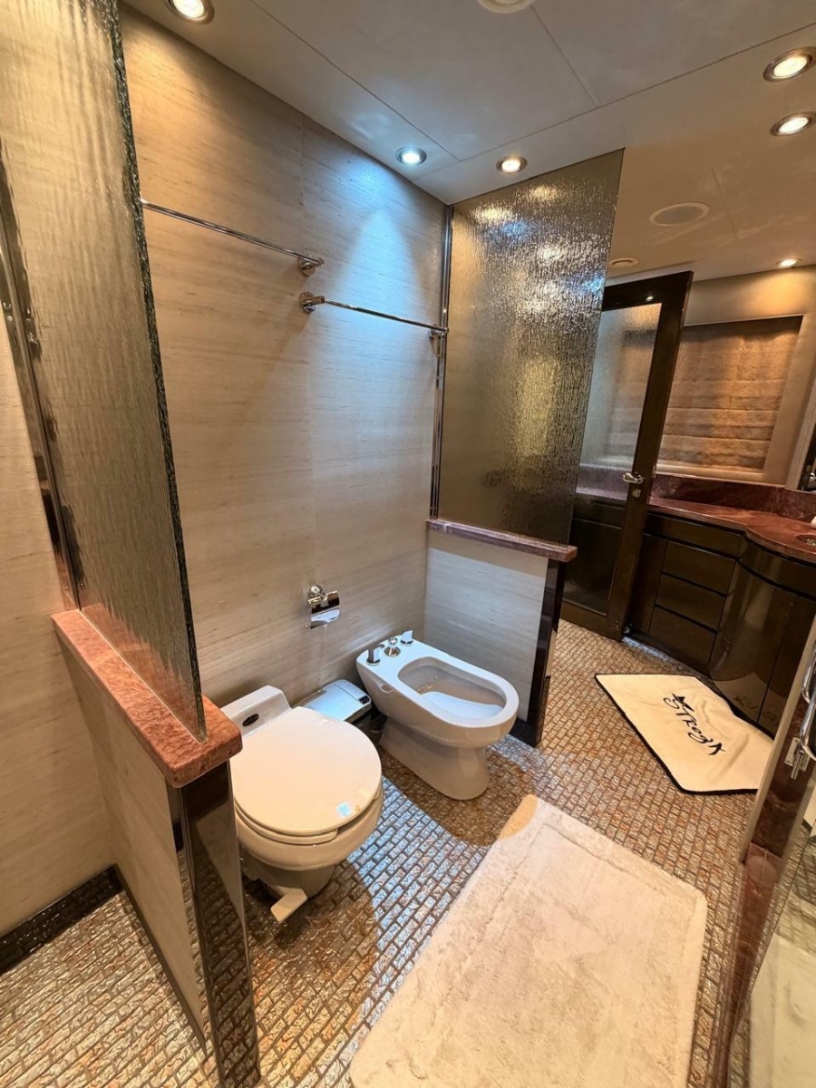 Master Suite 11
