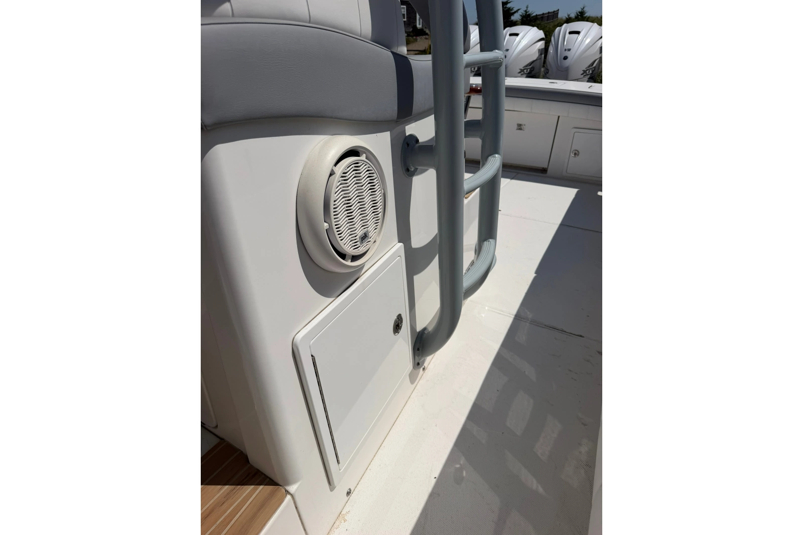 2019 Regulator 41