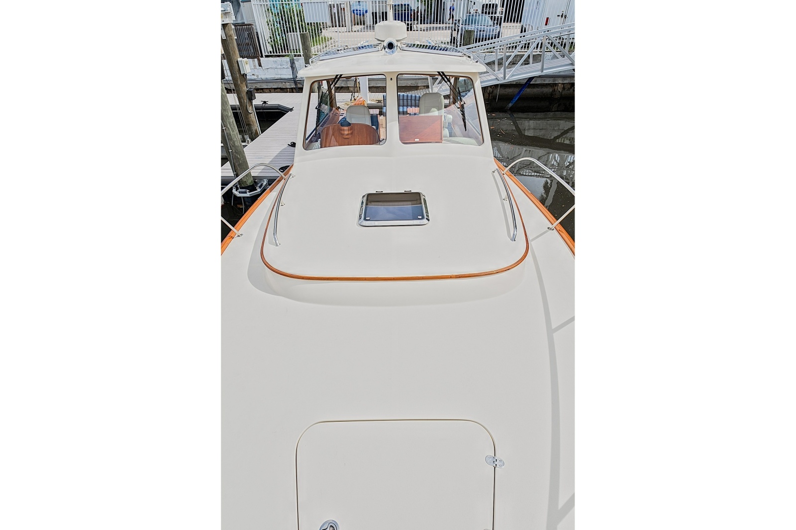 2018 Hinckley Picnic Boat 37 MKIII
