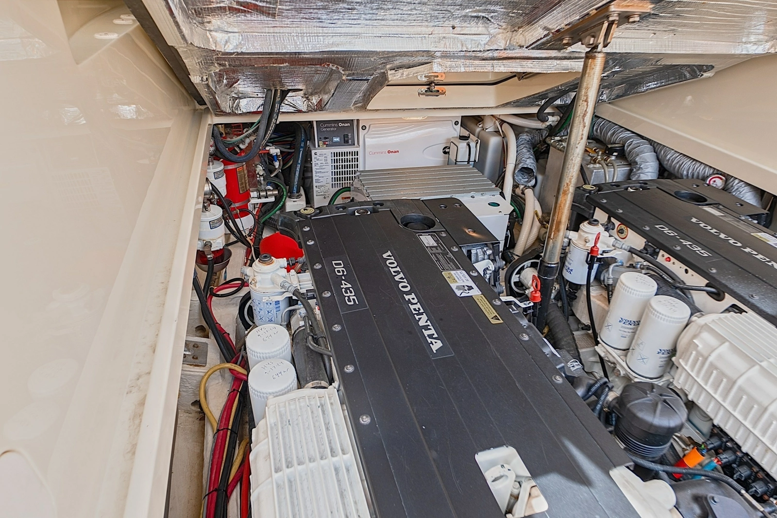 2018 Hinckley Picnic Boat 37 MKIII
