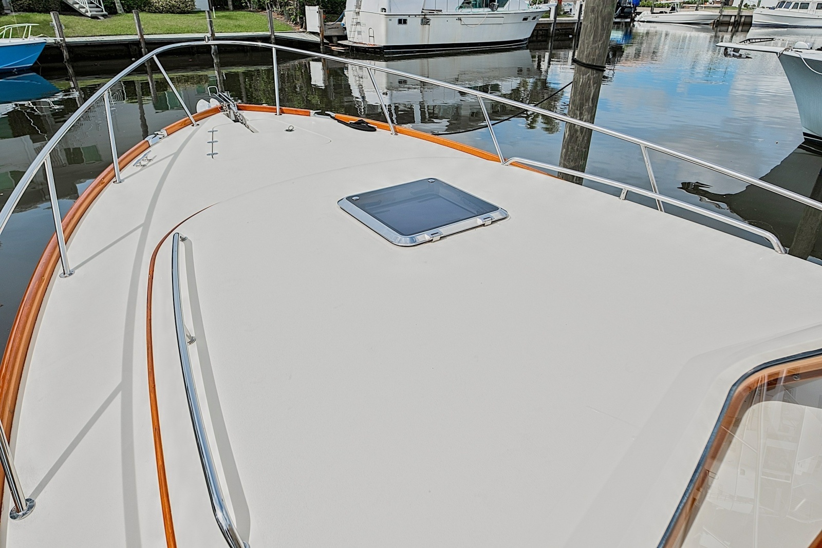 2018 Hinckley Picnic Boat 37 MKIII