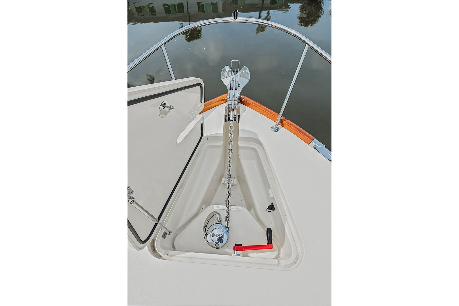 2018 Hinckley Picnic Boat 37 MKIII