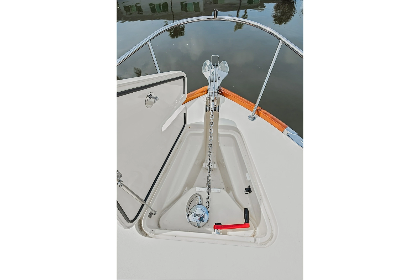 2018 Hinckley Picnic Boat 37 MKIII