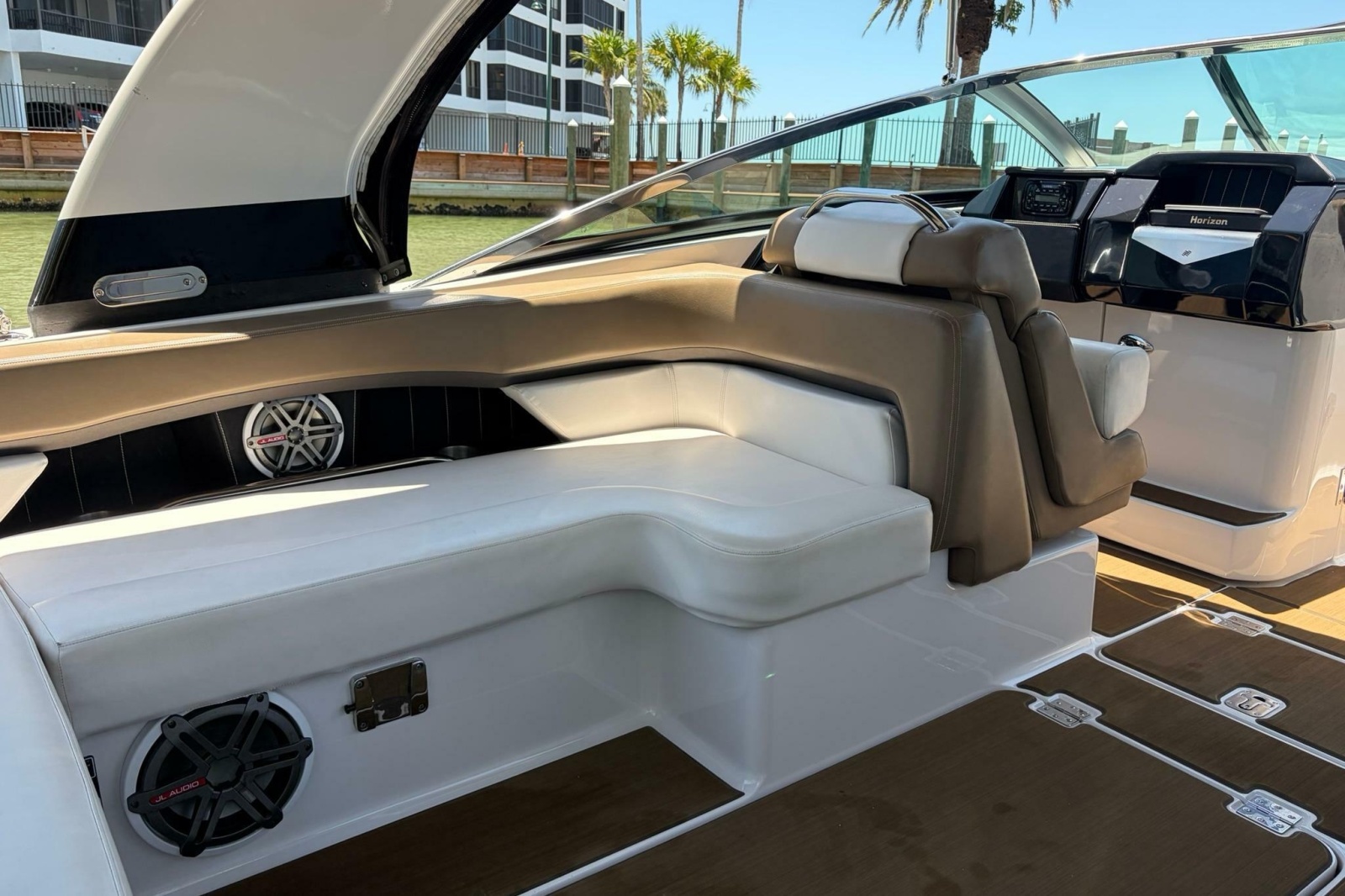 2016 Four Winns H290