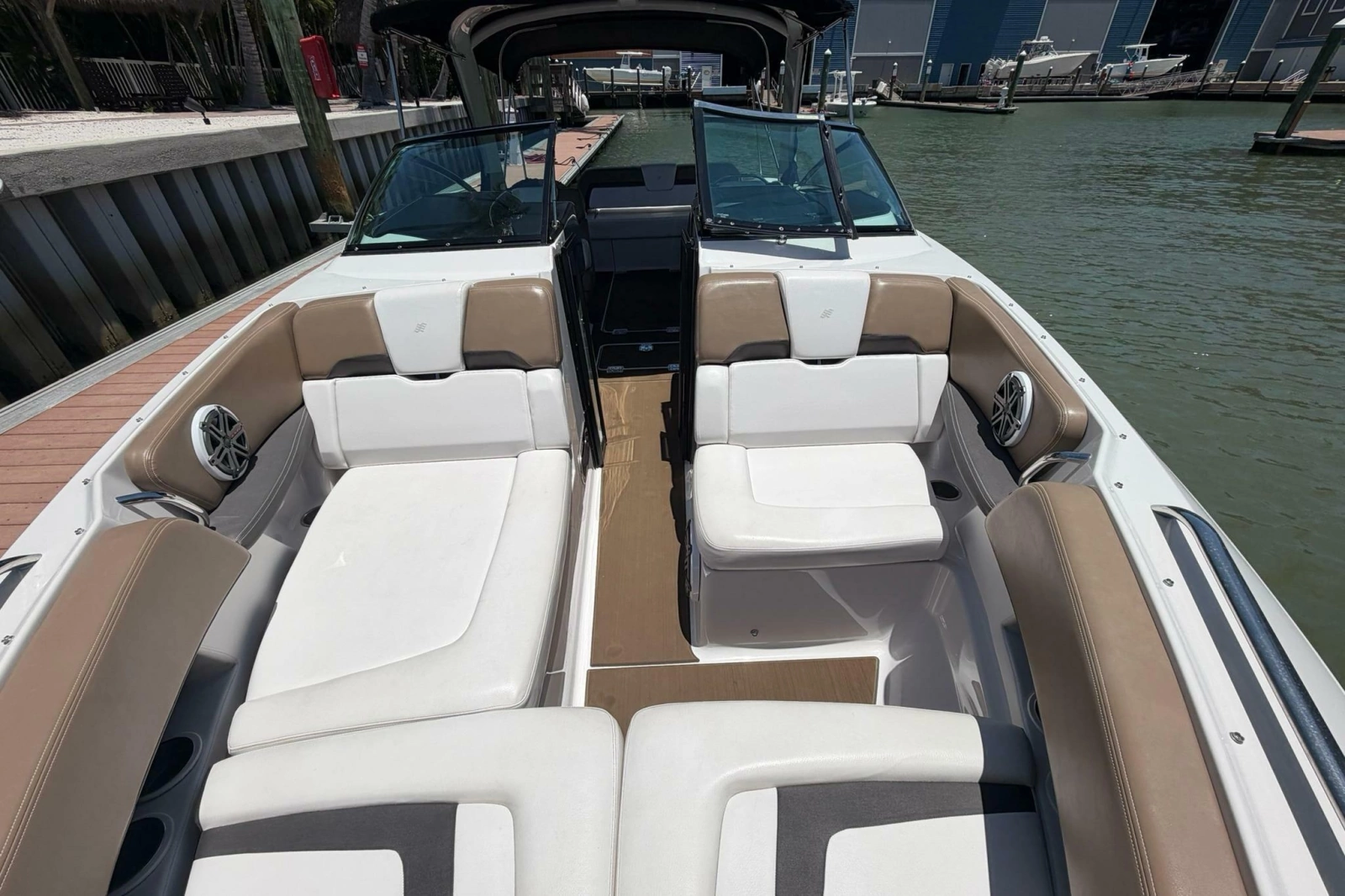 2016 Four Winns H290