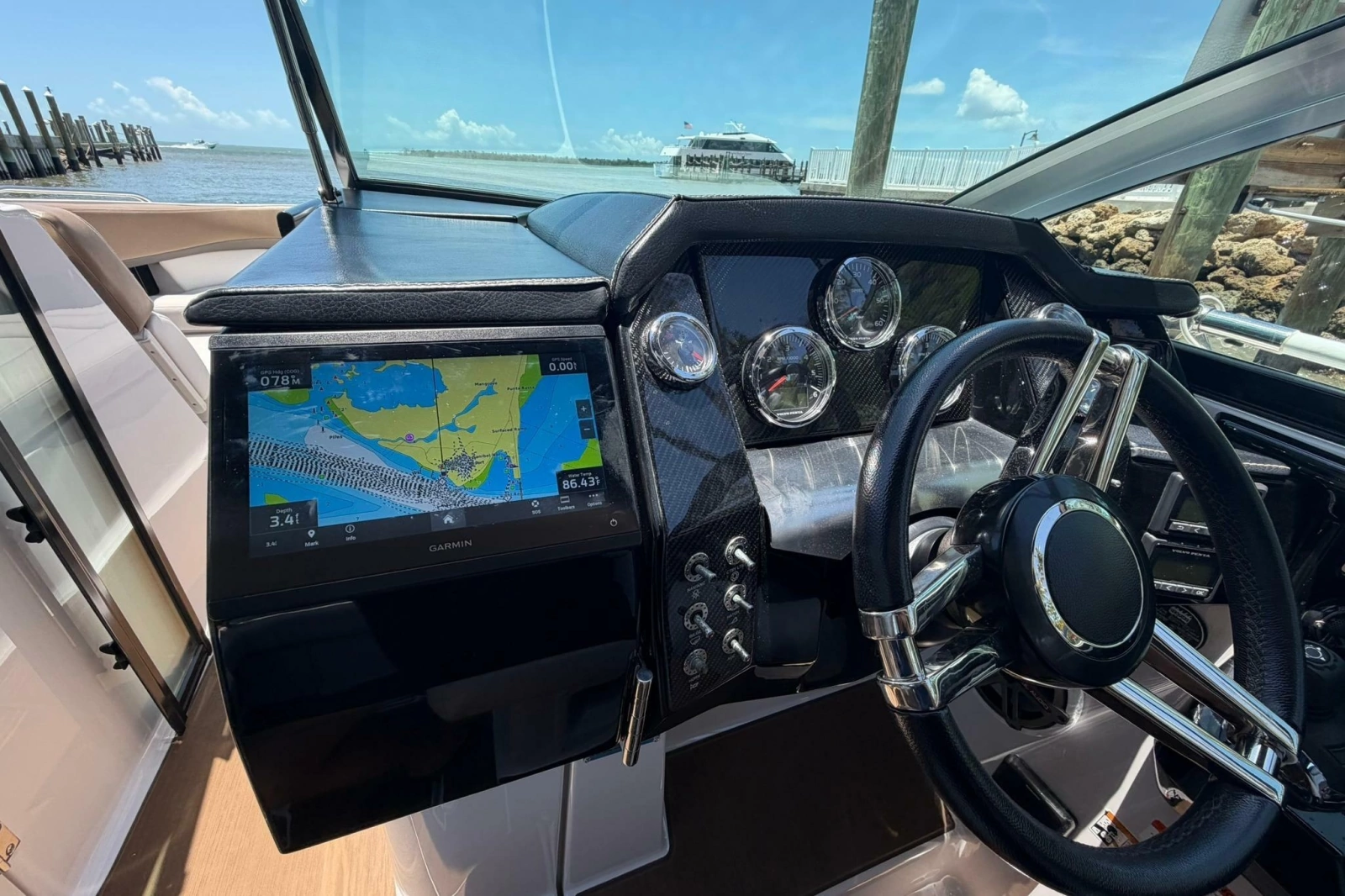 2016 Four Winns H290