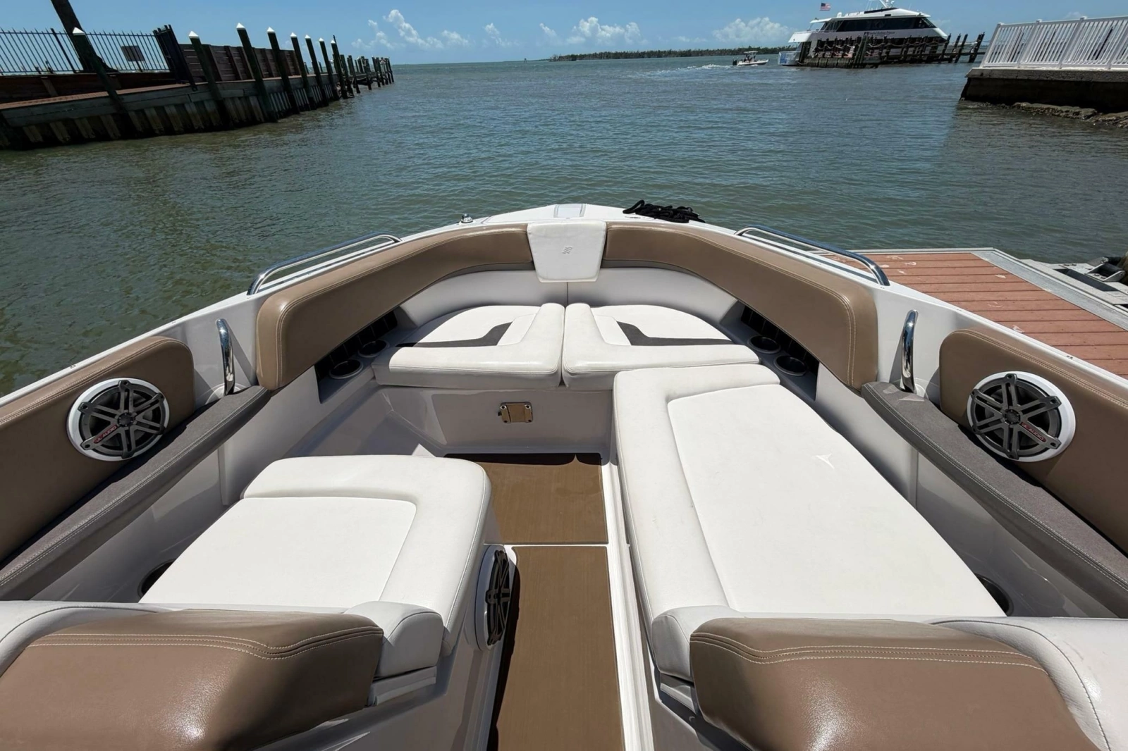 2016 Four Winns H290
