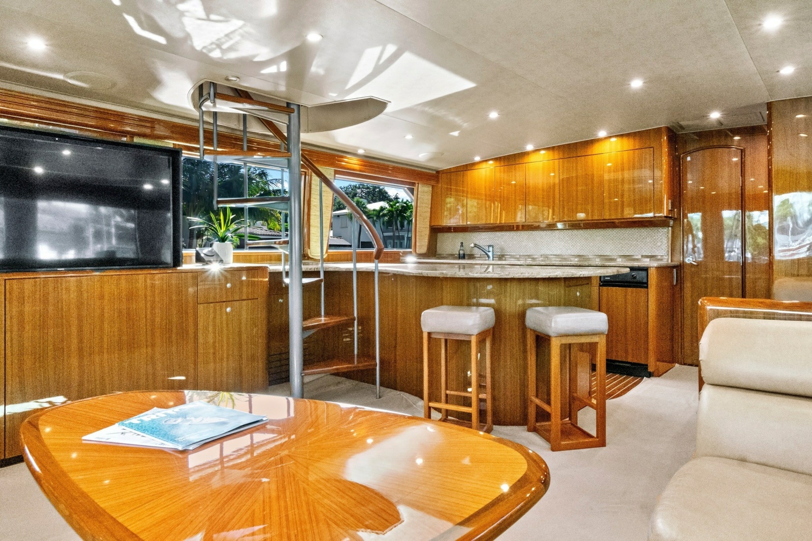 2008 Viking 74 Enclosed Bridge