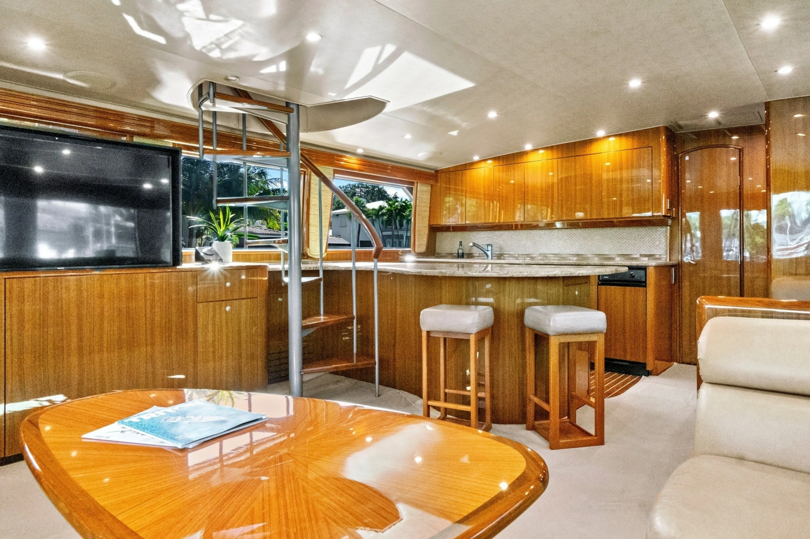 2008 Viking 74 Enclosed Bridge