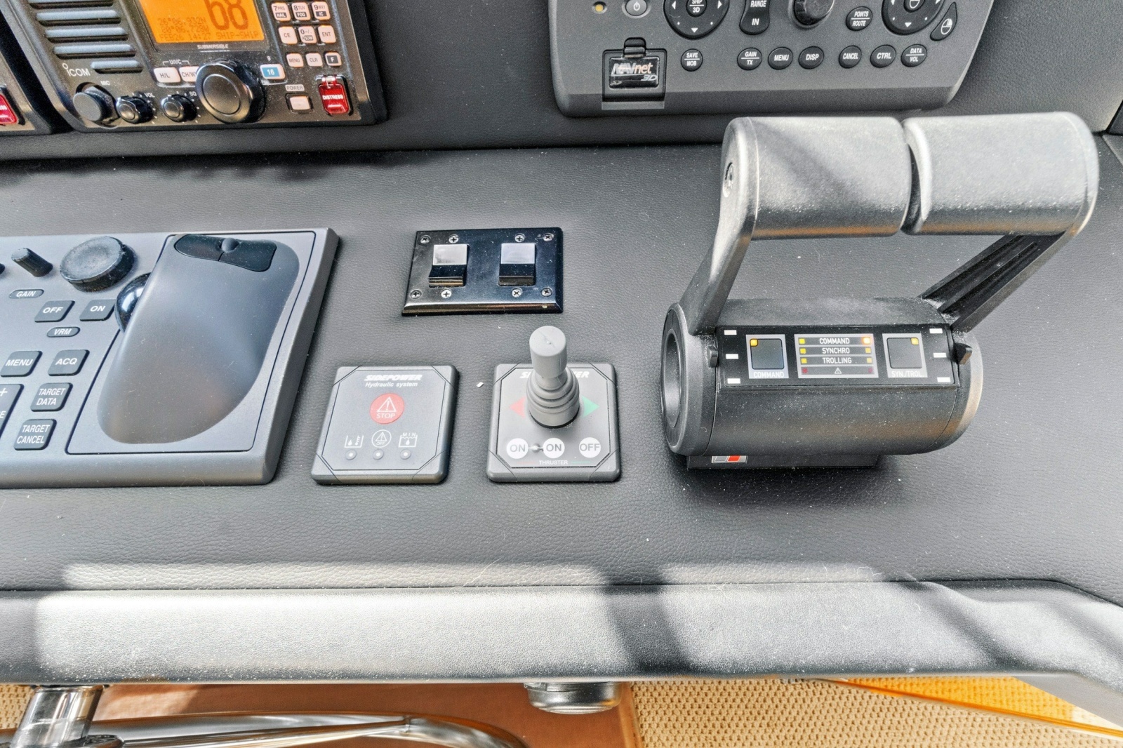 2008 Viking 74 Enclosed Bridge