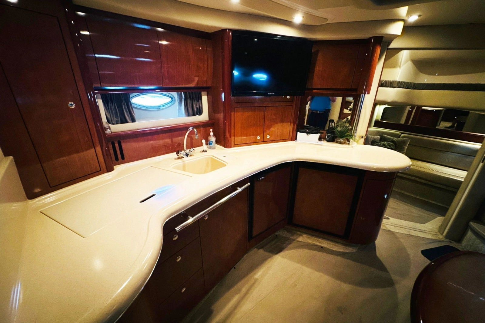 2003 Sea Ray 420 Sundancer