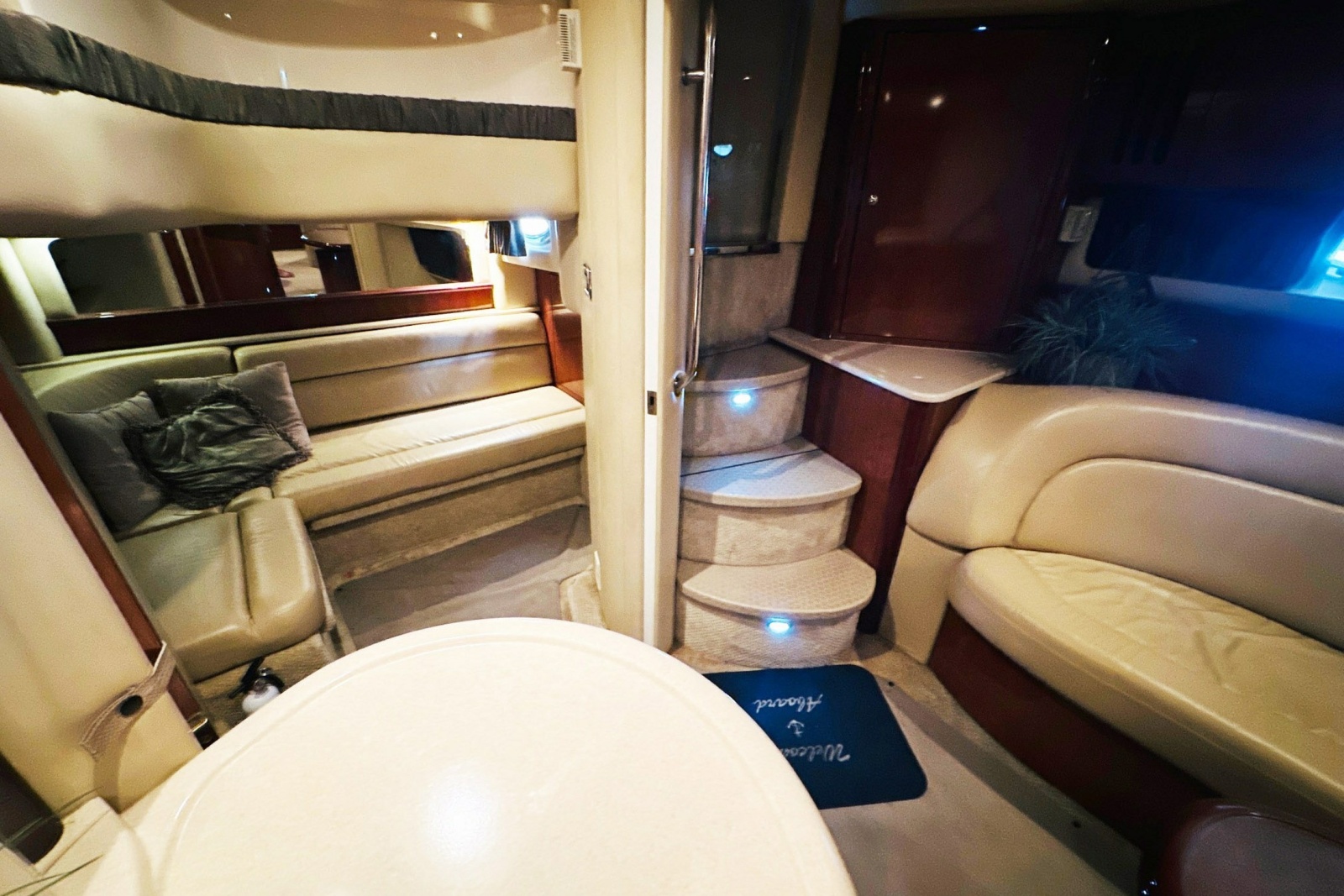 2003 Sea Ray 420 Sundancer