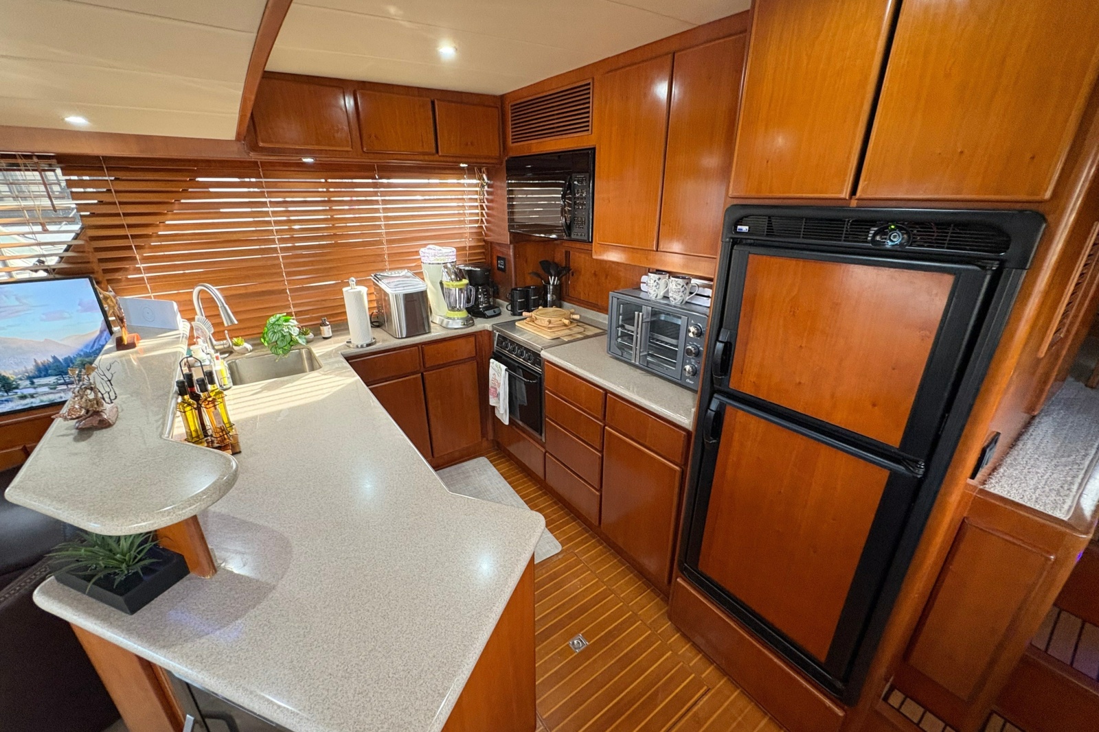 2003 Symbol 50 Pilothouse
