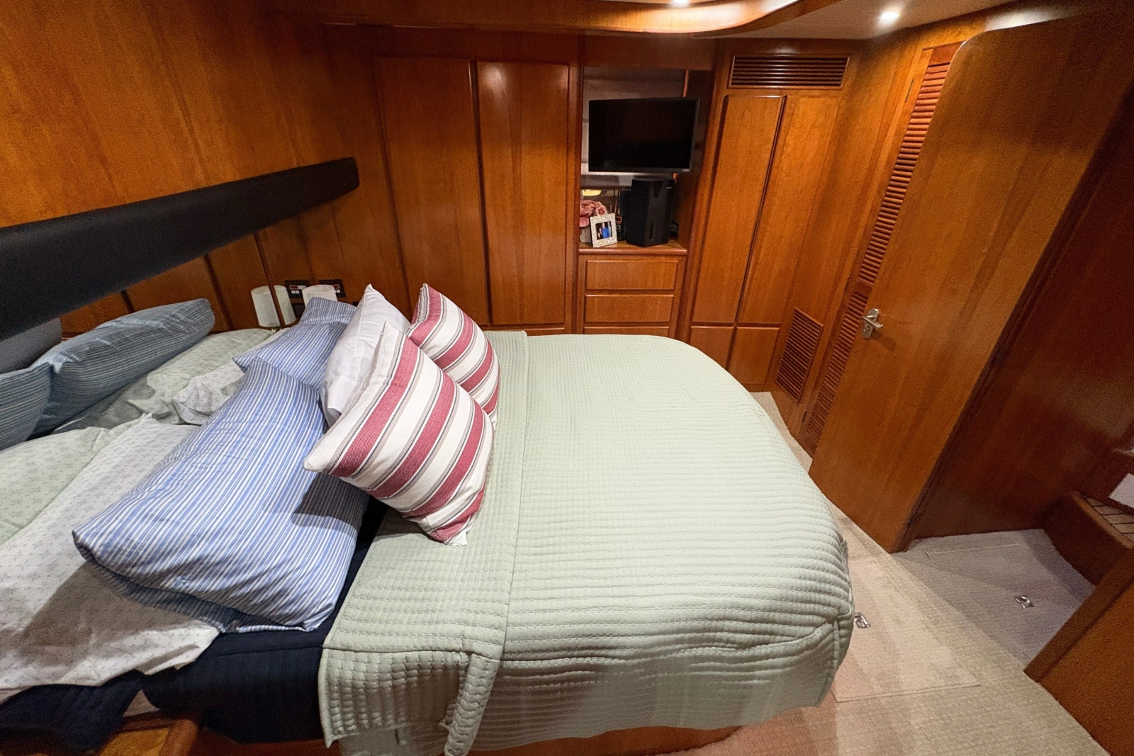 2003 Symbol 50 Pilothouse