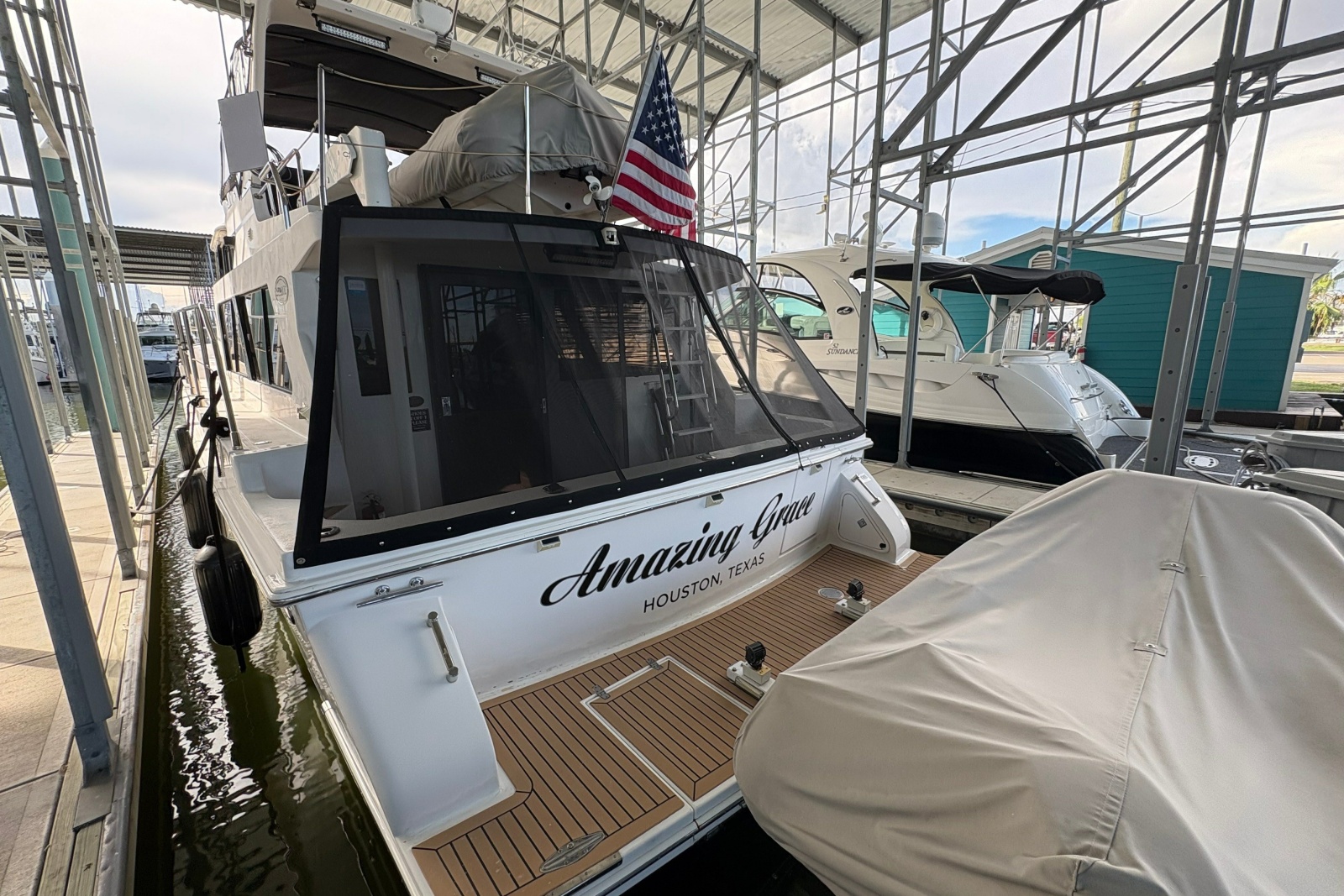 2003 Symbol 50 Pilothouse