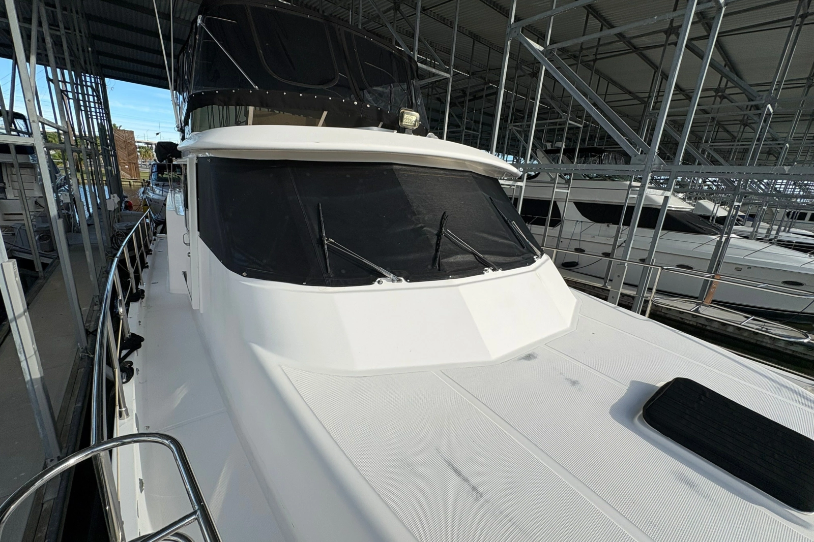 2003 Symbol 50 Pilothouse