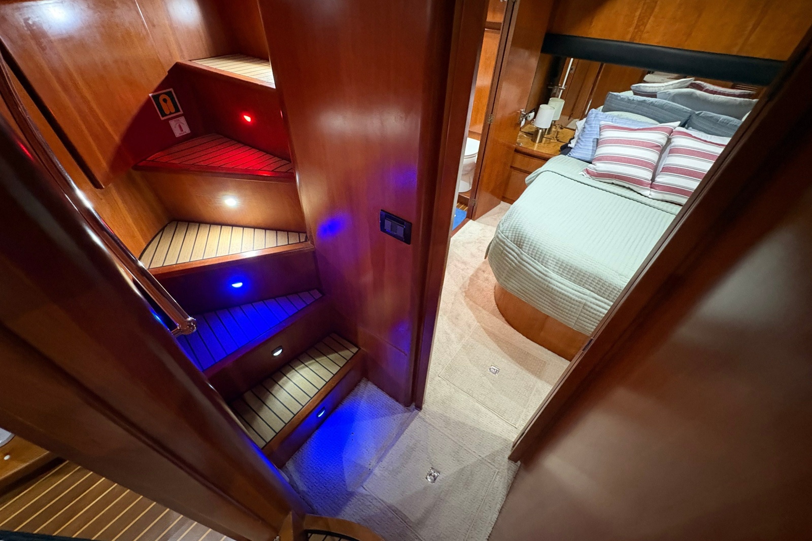 2003 Symbol 50 Pilothouse