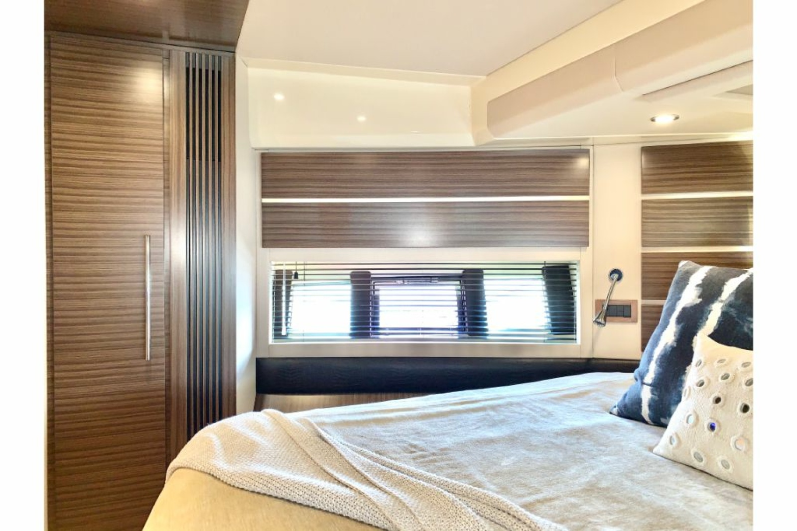 2016 Azimut FLY 60