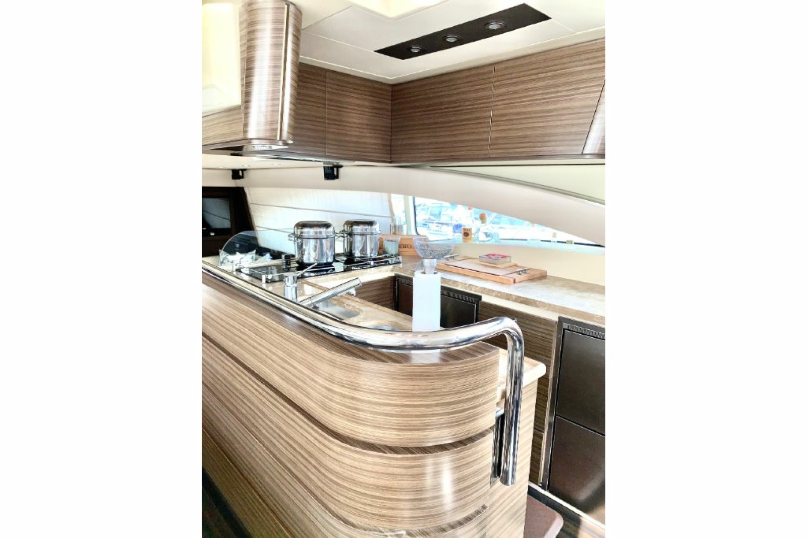 2016 Azimut FLY 60