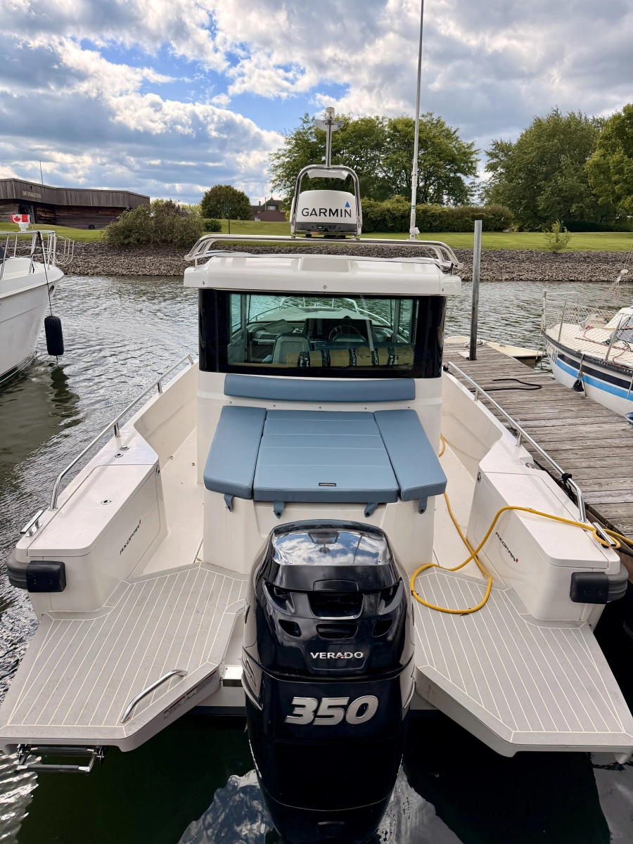 2018 Axopar 28 XC CROSS CABIN