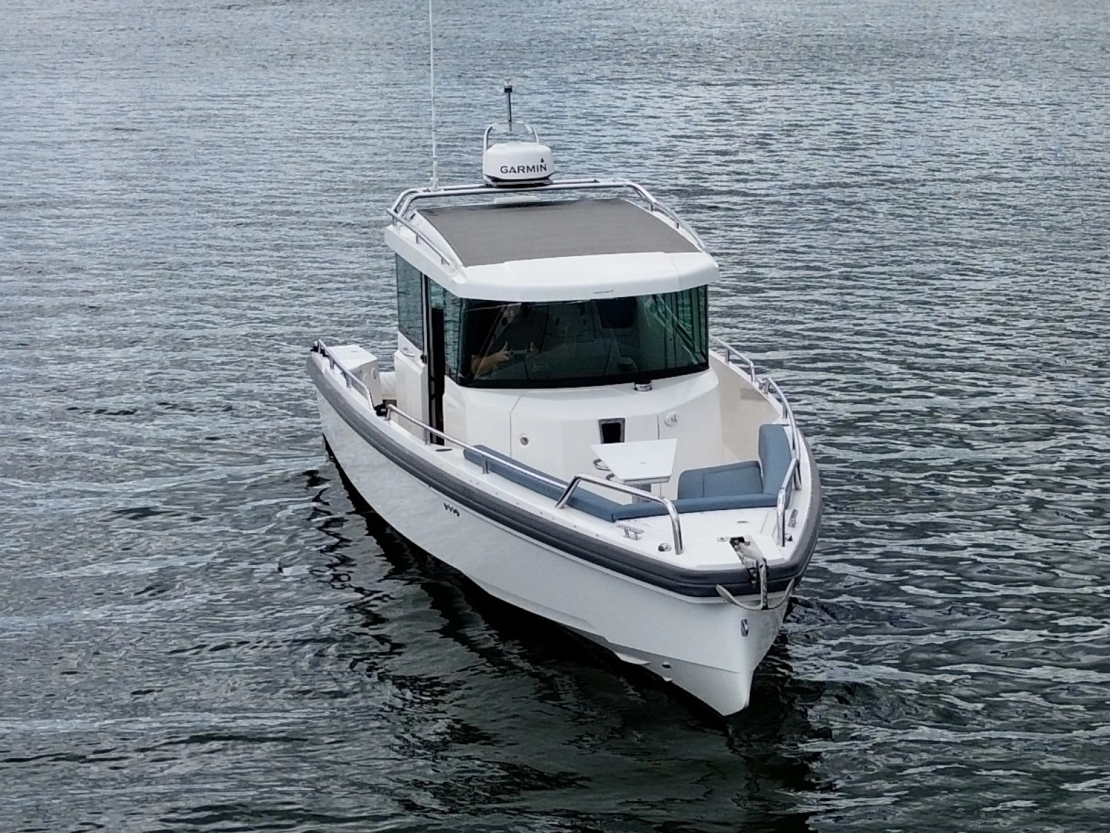 2018 Axopar 28 XC CROSS CABIN