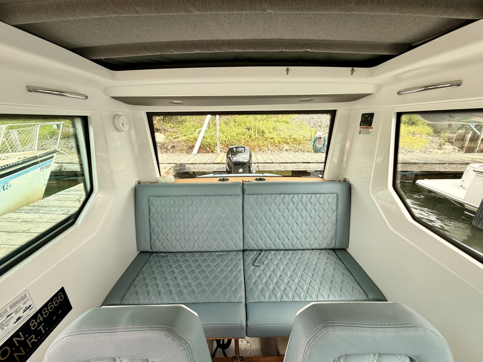 2018 Axopar 28 XC CROSS CABIN