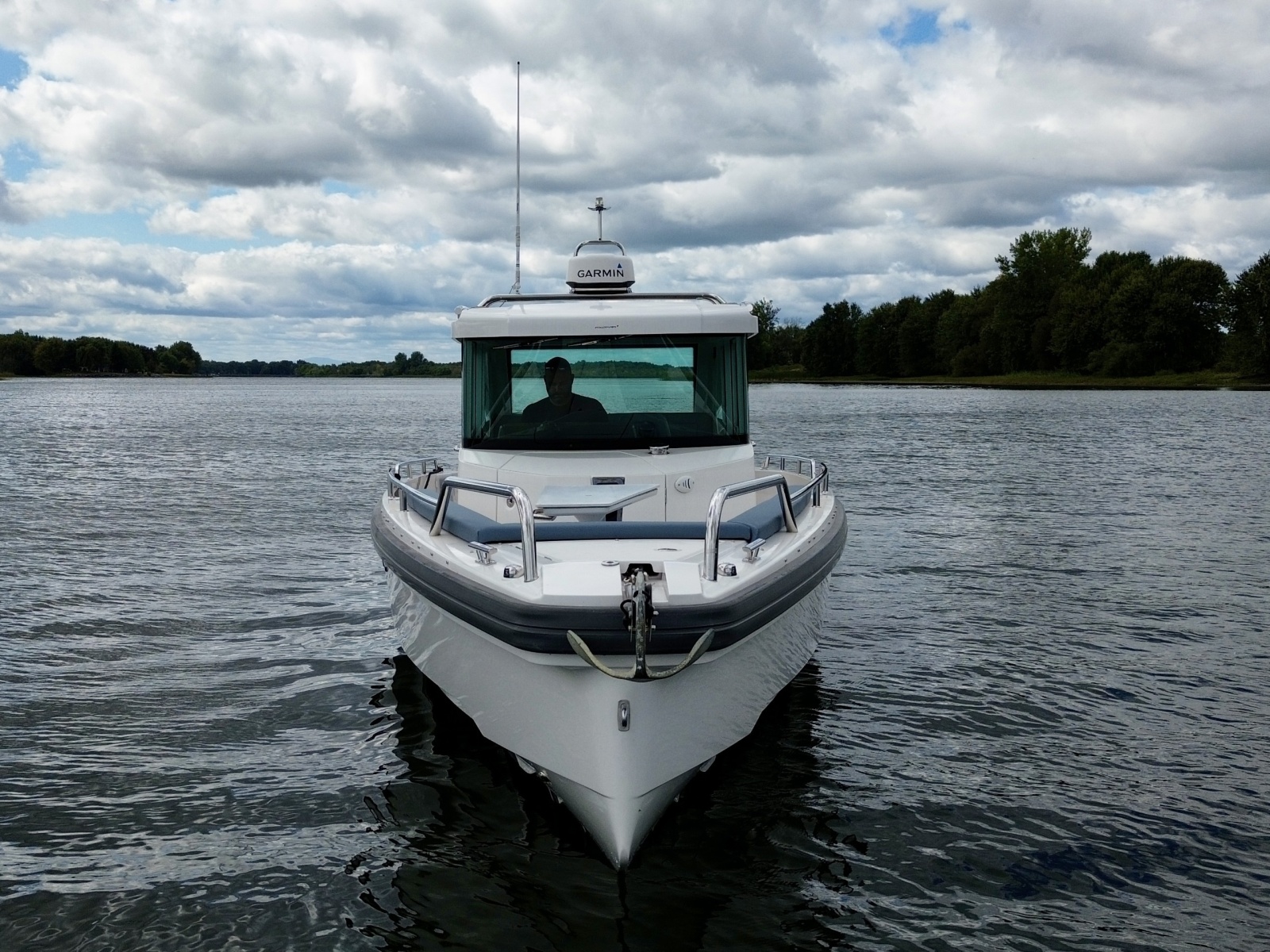 2018 Axopar 28 XC CROSS CABIN