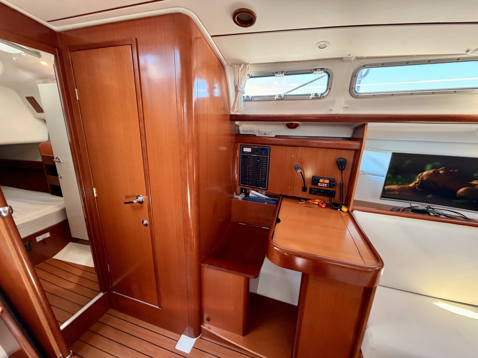 2006 Beneteau 423