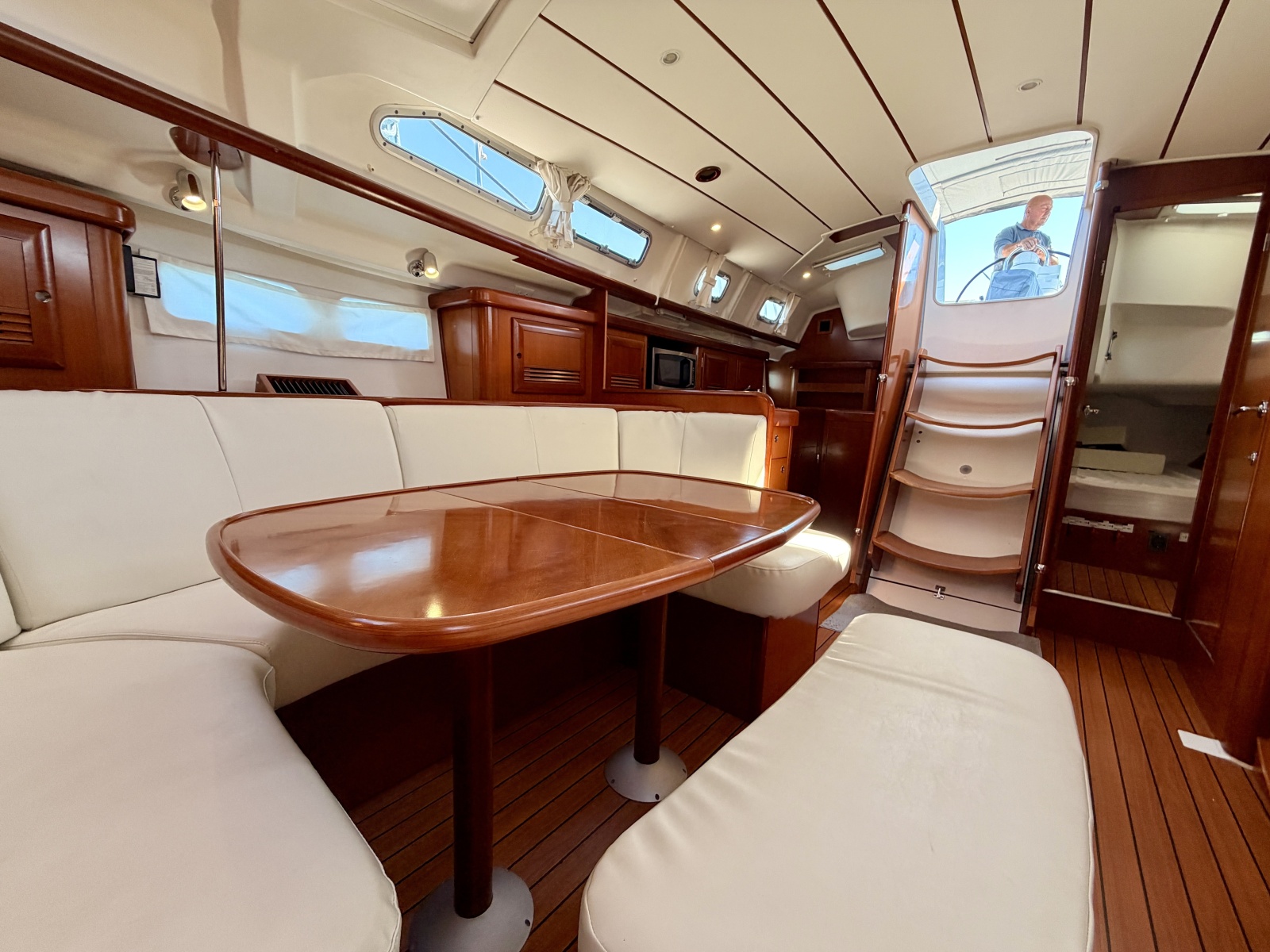 2006 Beneteau 423