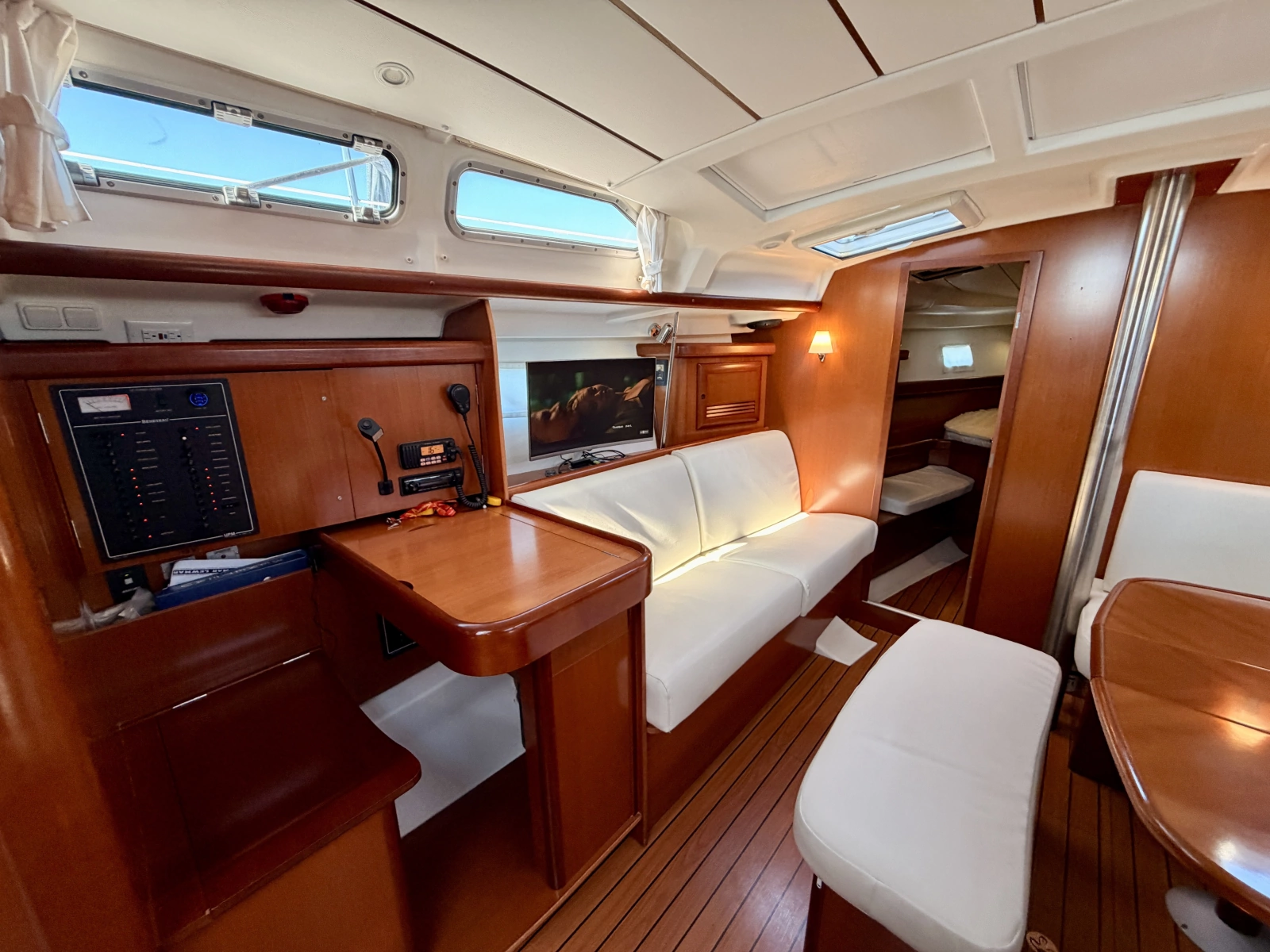 2006 Beneteau 423