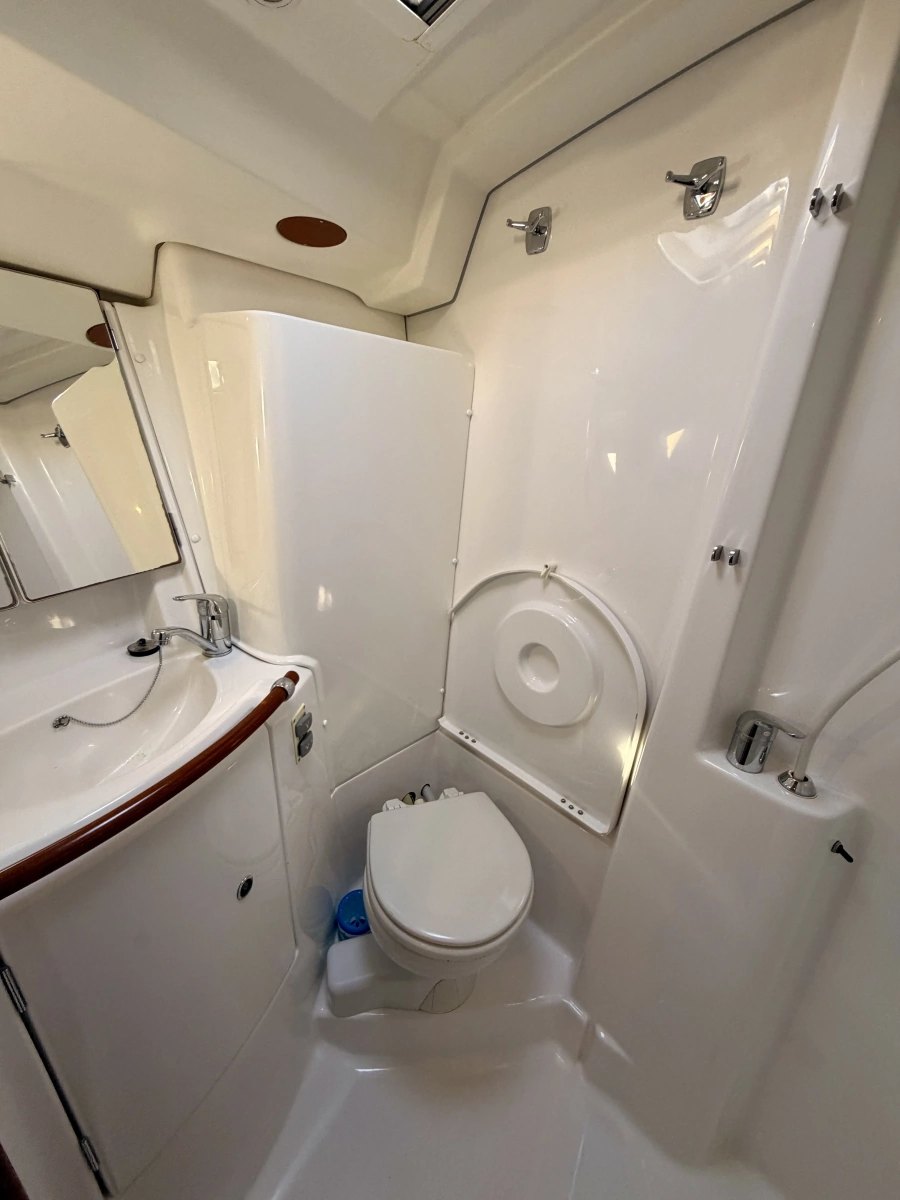 2006 Beneteau 423