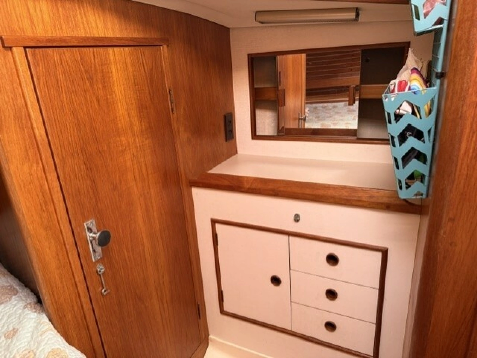 1985 Nonsuch Ultra