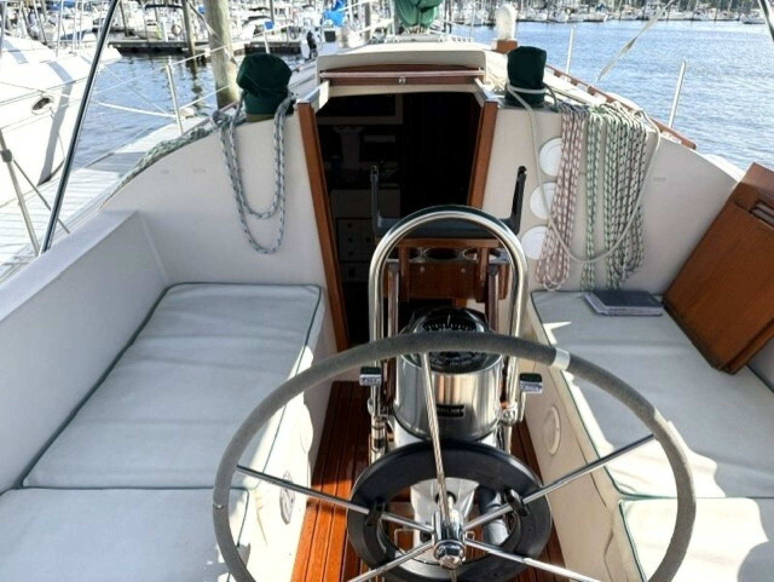 1985 Nonsuch Ultra