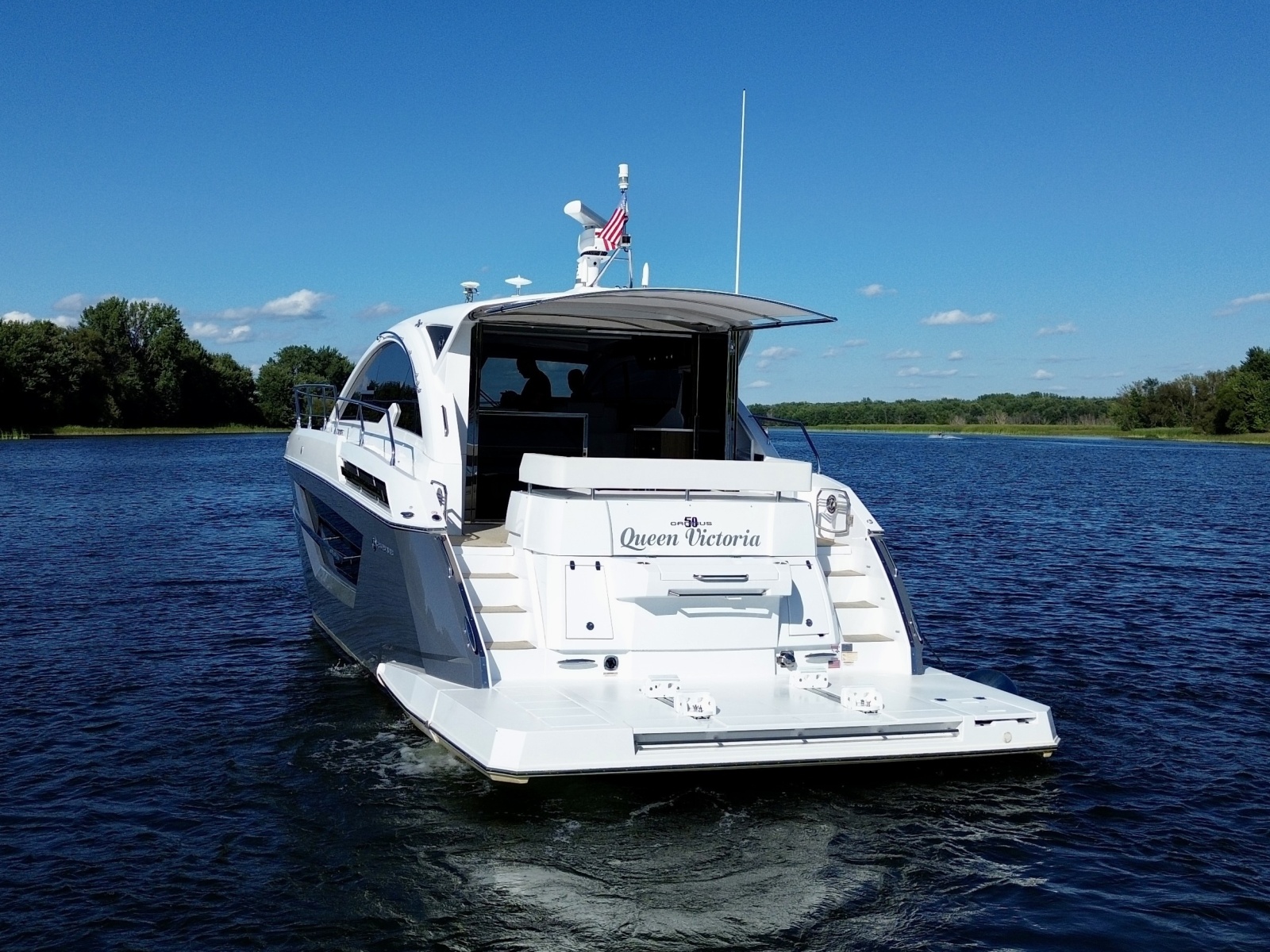 2023 Cruisers Yachts 50 Cantius
