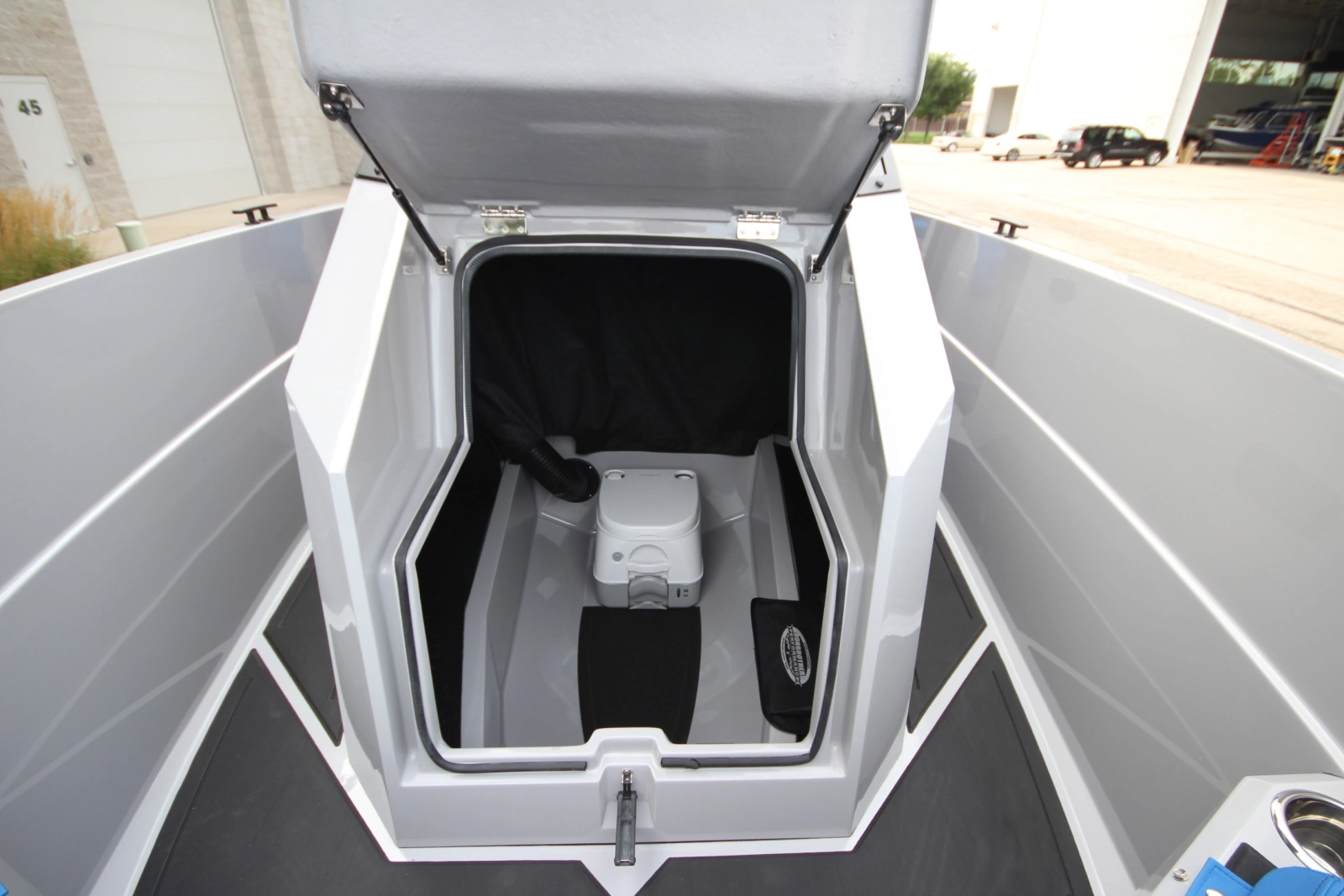 Introductory Pricing 25ft Iron Yacht For Sale