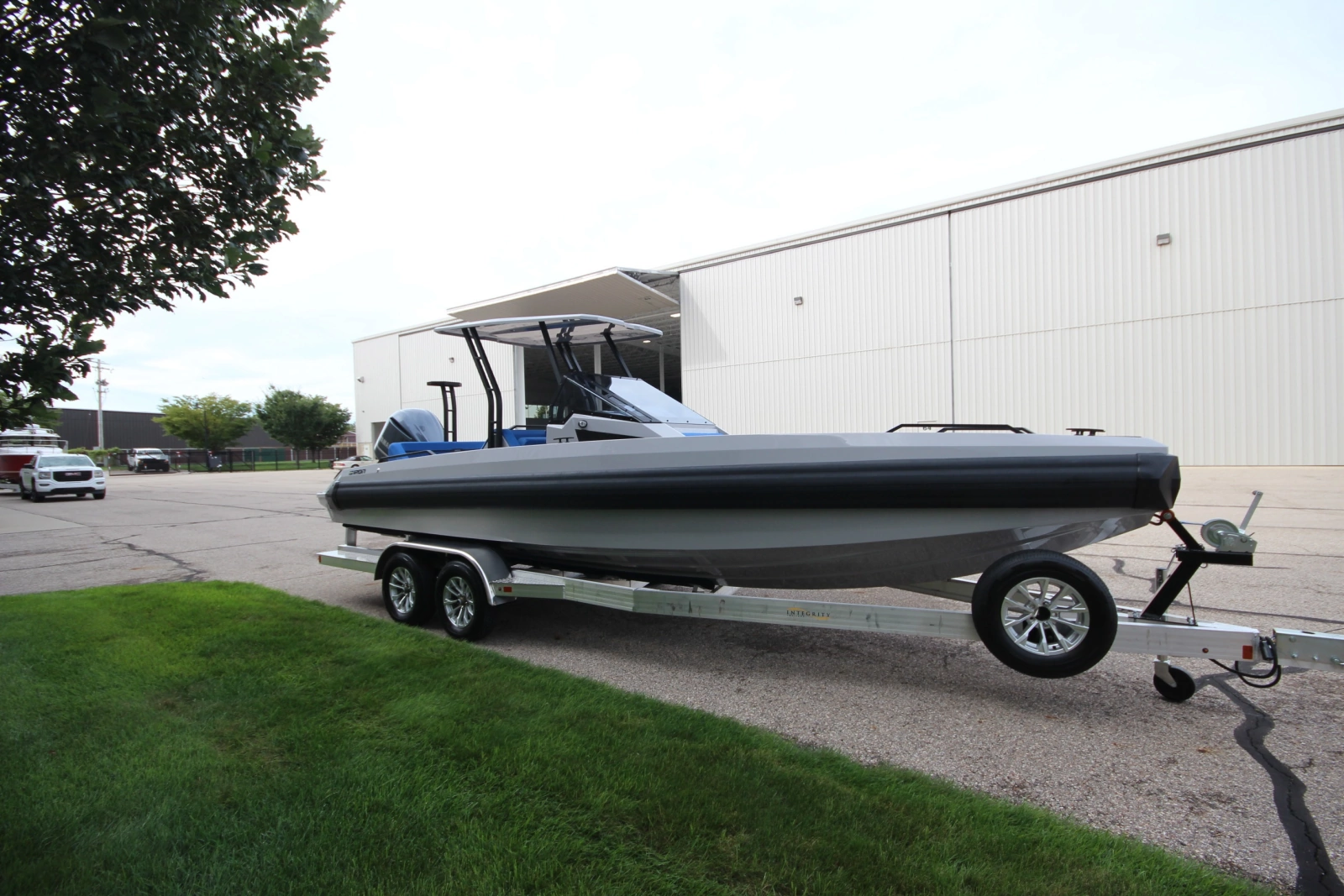 Introductory Pricing 25ft Iron Yacht For Sale